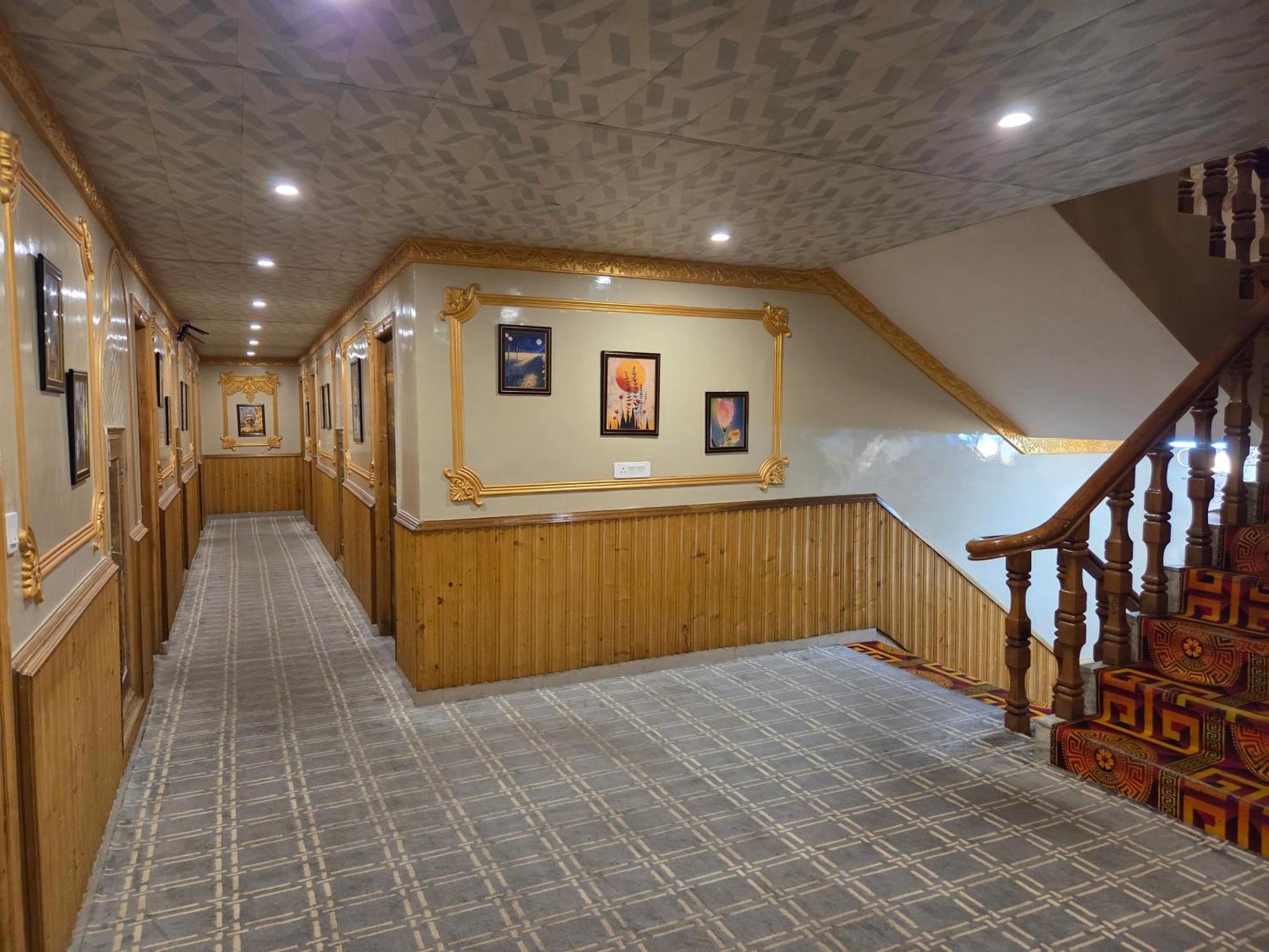 Hill River Resort - Central Heated & Air Cooled - Near Mall Road , Best Property Of Manali 2024- 2025 外观 照片