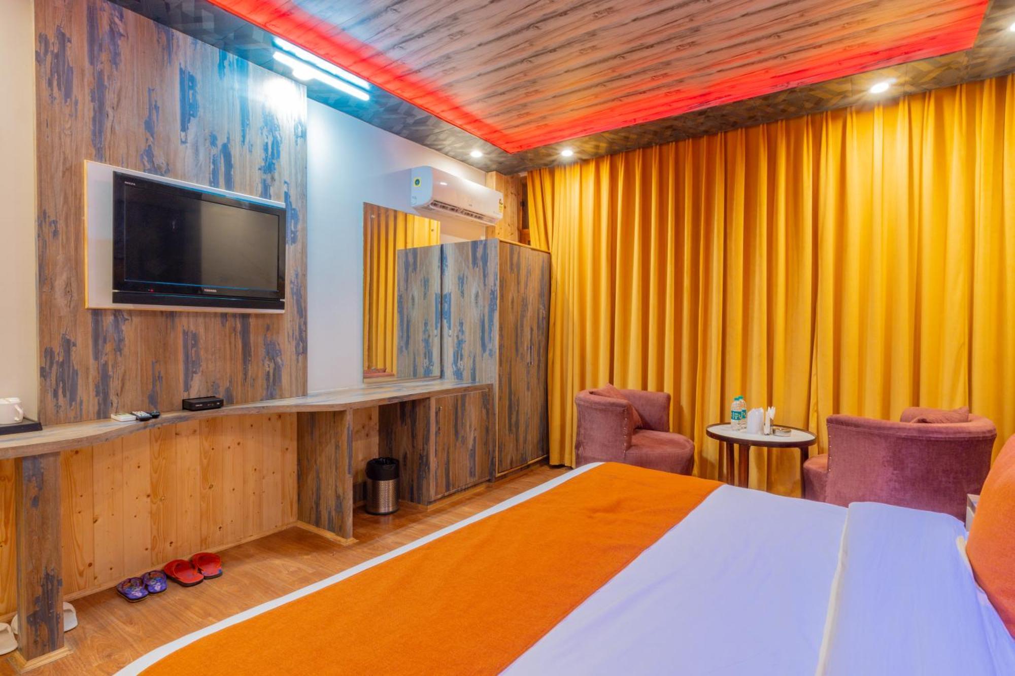 Hill River Resort - Central Heated & Air Cooled - Near Mall Road , Best Property Of Manali 2024- 2025 外观 照片