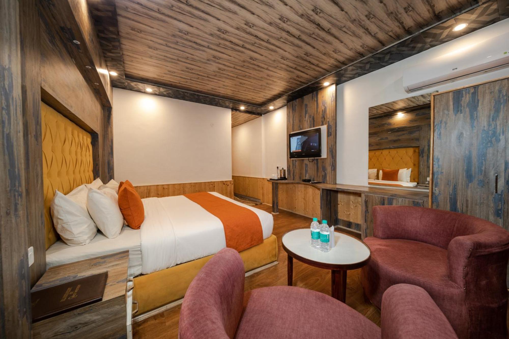 Hill River Resort - Central Heated & Air Cooled - Near Mall Road , Best Property Of Manali 2024- 2025 外观 照片